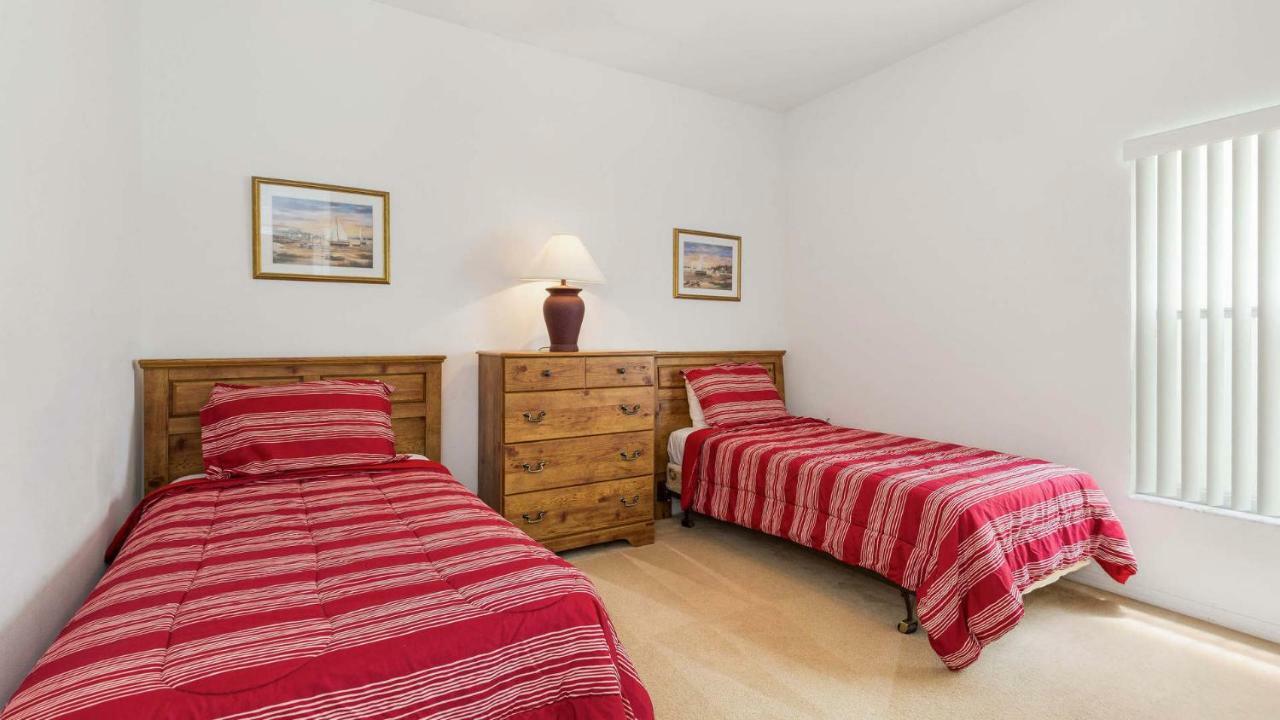 Lucky Charm - Budget-Friendly 5 Bed Vacation Home, Close To Disney World Kissimmee Bagian luar foto
