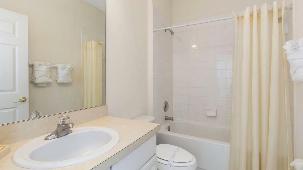 Lucky Charm - Budget-Friendly 5 Bed Vacation Home, Close To Disney World Kissimmee Bagian luar foto