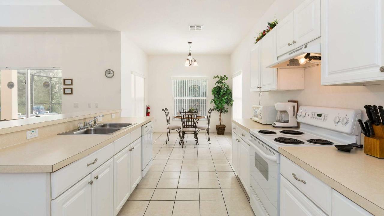 Lucky Charm - Budget-Friendly 5 Bed Vacation Home, Close To Disney World Kissimmee Bagian luar foto